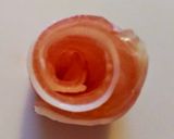 ぷっくりゴージャスな生ハム薔薇の作り方♪作り方4写真