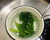 湯葉と春菊の練り胡麻麹和え作り方2写真