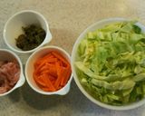 春の香り！春キャベツと豚肉の蕗味噌あえ作り方1写真