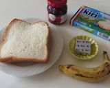 完熟バナナとラズベリーの簡単おやつサンド作り方1写真