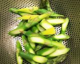 簡単！牛薄切りとアスパラ炒め♪作り方1写真
