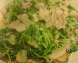 豚＆豆苗の醤油炒め作り方5写真