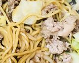 豚こまぎれ肉＆キャベツのソース炒め焼そば作り方4写真