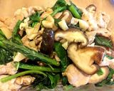 カイラン菜と豚肉のオイスターソース炒め作り方4写真
