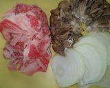 マイタケを使ってヘルシーで節約牛丼♪作り方1写真