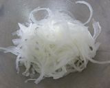 新玉ねぎときゅうりの胡麻マヨ作り方4写真