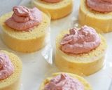 Fresh♡イチゴ果汁のロールケーキ作り方31写真