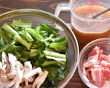 小松菜としめじの豚バラ中華あんかけ丼作り方1写真