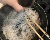 しらたきと挽肉の炒め物作り方4写真