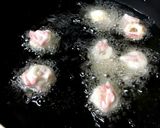 お弁当に♡紅生姜と竹輪のころころ天ぷら作り方3写真