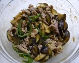レンジで簡単！豚こま茄子の味噌煮作り方3写真