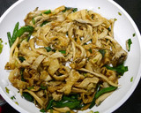 簡単！肉なし☆お揚げニラ舞茸オイスタ炒め作り方4写真