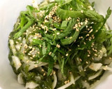 俺流！今が旬…めかぶと新玉ねぎ和え物作り方5写真