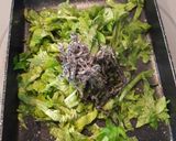 セロリの葉の塩昆布炒め作り方2写真
