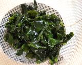 朝昼夕♪なめこ玉ねぎワカメの具沢山な豚汁作り方3写真