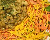 サラダパックに混ぜ込み納豆をあわせる前菜作り方2写真