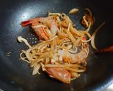 激うま♬天然赤海老と甘栗のクリームパスタ作り方3写真