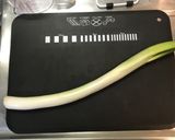 鶏腿肉のさっぱり葱塩炒め作り方3写真