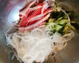 味付けいらず　新玉ねぎと中華くらげサラダ作り方3写真