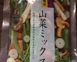 安定旨い＊山菜と鶏肉の炊き込みご飯作り方1写真