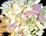 キャベツと魚肉ソーセージのマヨ炒め作り方4写真