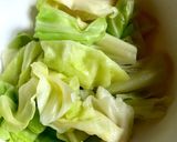茹でキャベアボカド塩麹MCTオイル和え作り方1写真