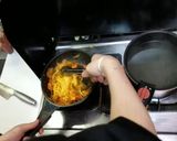 【激ウマ辛】チーズ入り温玉ナポリタン作り方8写真