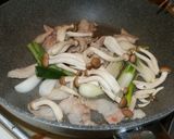 新玉ねぎの葉と豚ばら炒め作り方12写真