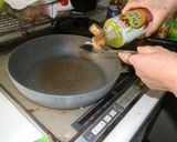 新玉ねぎの葉とベーコンの卵とじ作り方7写真