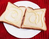 ☝️パンにマヨネーズを塗る方法作り方1写真