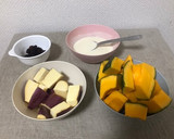 さつまいもとかぼちゃのヨーグルトサラダ作り方1写真