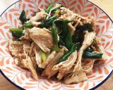 わさびでピリッと！鶏胸と青ねぎの和え物作り方7写真