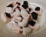 水ダコ頭のガラ揚げに甘酢だれ絡め。作り方2写真