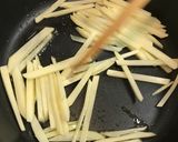 ピーマンとじゃが芋のカレー炒め作り方3写真