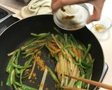 ピーマンとじゃが芋のカレー炒め作り方7写真