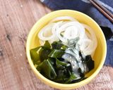 新玉ねぎと生わかめの酢味噌サラダ作り方2写真