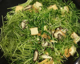 厚揚げと豆苗の沙茶醤炒め作り方5写真