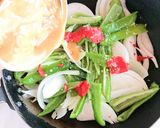 新玉ねぎと鯖の味噌煮缶のトマト煮作り方3写真