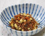 大豆とにんじんの黒ごま和え♪風味豊か♪作り方4写真