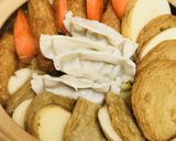 くたくた白菜の寄せ鍋●ねりもの＆餃子のせ作り方4写真