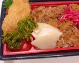 3月26日 きのこ野菜入り牛丼 詰め方作り方4写真