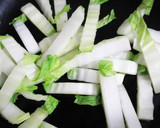 ちくわと白菜と玉子を炒めたん作り方4写真
