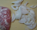 お弁当にも！玉ねぎが甘～いブタの生姜焼き作り方1写真