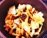 野菜たっぷり！ヘルシー味噌坦々スープ作り方3写真