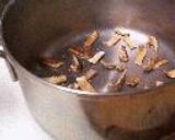 重ね蒸し煮で作るお味噌汁作り方1写真