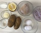 蒸し鶏とゆで卵のポテトサラダ作り方1写真