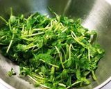 豆苗の味付海苔サラダ作り方1写真