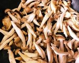 きのことピーマンの和風中華炒め【改】作り方2写真