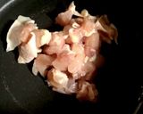 具沢山！鶏肉でにんにく醤油すいとん汁作り方1写真