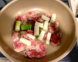 大根と豚肉（鶏モモでも）の炒め物作り方3写真